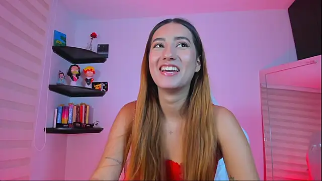 Snapshot of kittyrush_ chatting on 11.15.25 kittyrush online show from 11.15.25