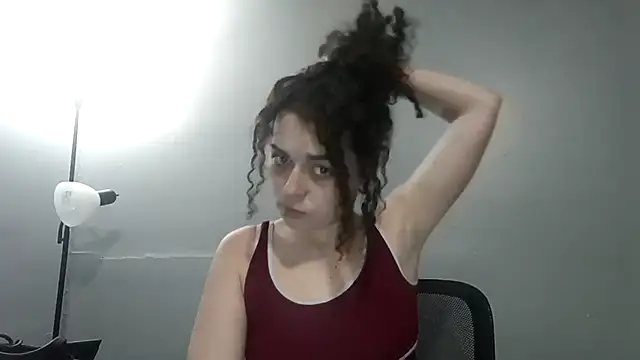 Snapshot of ali18of1 chatting on 04.04.26 ali18of1 online show from 04.04.26