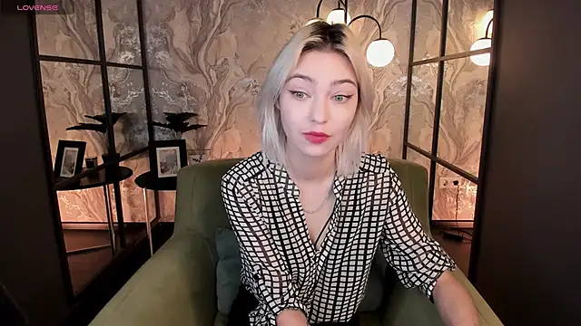 AlysiaSun  online show from 11.08.25