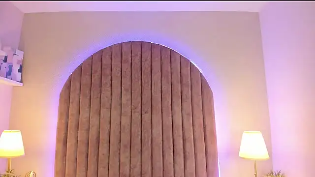 ShaylaDavis online show from 10.31.25