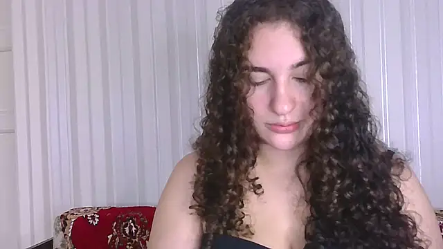 Kiki Catty online show from 10.21.25