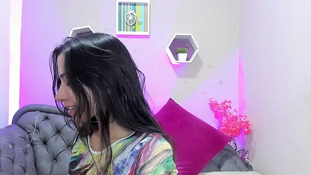 Snapshot of Laskhmi_ chatting on 04.27.26 Laskhmi online show from 04.27.26