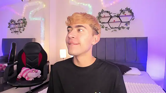 JustinCastiblanco online show from 10.20.25