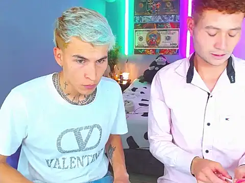 Snapshot of Latin_boysxxxx chatting on 10.29.25 Latin boysxxxx online show from 10.29.25