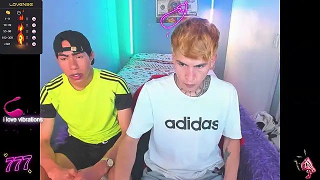 Snapshot of Latin_boysxxxx chatting on 04.05.26 Latin boysxxxx online show from 04.05.26