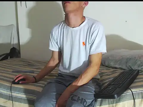 Harry style12 online show from 10.24.25