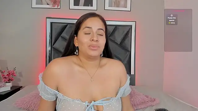 zoe longhair online show from 10.24.25