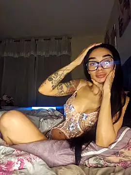 LucyMiax online show from 10.24.25