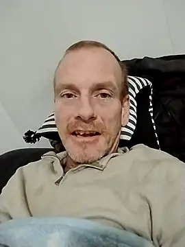 Wolfsexass online show from 10.24.25