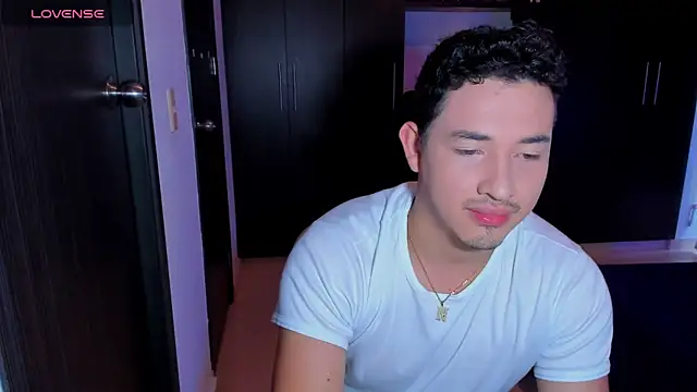 Lexmiller18 online show from 10.24.25