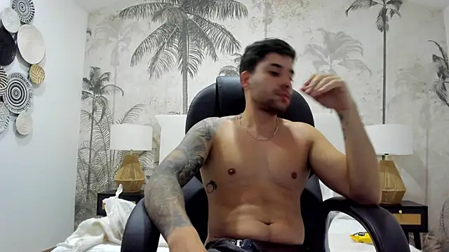 Mike montoya01 online show from 10.15.25