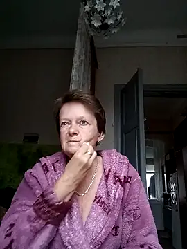 Snapshot of JesykaLove566 chatting on 10.22.25 JesykaLove566 online show from 10.22.25