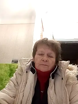 Snapshot of JesykaLove566 chatting on 10.29.25 JesykaLove566 online show from 10.29.25