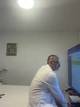 roygomez online show from 10.20.25