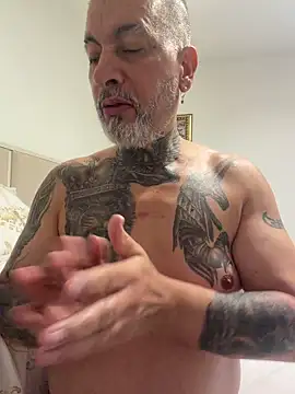 roygomez online show from 10.30.25