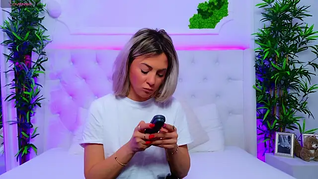 AriannaSins online show from 11.10.25