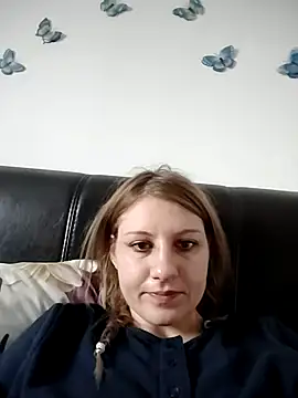 Snapshot of SandyCassie chatting on 10.21.25 SandyCassie online show from 10.21.25