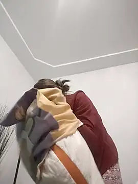 Snapshot of SandyCassie chatting on 11.14.25 SandyCassie online show from 11.14.25