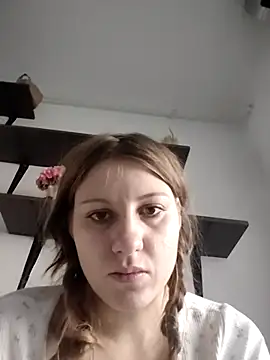 Snapshot of SandyCassie chatting on 11.22.25 SandyCassie online show from 11.22.25