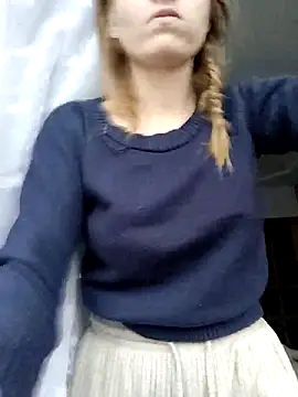 Snapshot of SandyCassie chatting on 12.03.25 SandyCassie online show from 12.03.25