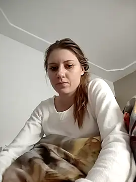 Snapshot of SandyCassie chatting on 12.15.25 SandyCassie online show from 12.15.25