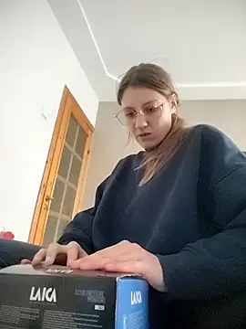 Snapshot of SandyCassie chatting on 02.17.26 SandyCassie online show from 02.17.26