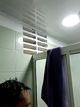 DariusNoir online show from 10.18.25