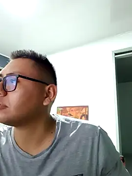 DariusNoir online show from 10.23.25