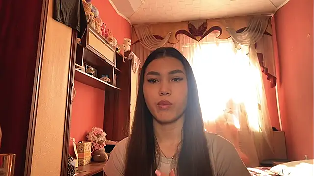 Snapshot of Sofia_Danver chatting on 10.16.25 Sofia Danver online show from 10.16.25