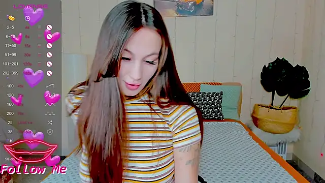 honeybuns lizzy online show from 10.17.25