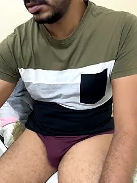 Snapshot of Handsome8677 chatting on 10.22.25 Handsome8677 online show from 10.22.25