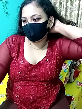 Snapshot of Porimoni22 chatting on 04.21.26 Porimoni22 online show from 04.21.26