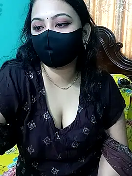 Snapshot of Porimoni22 chatting on 04.27.26 Porimoni22 online show from 04.27.26