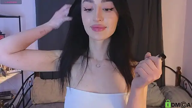 Snapshot of Marie_Long chatting on 01.06.26 Marie Long online show from 01.06.26