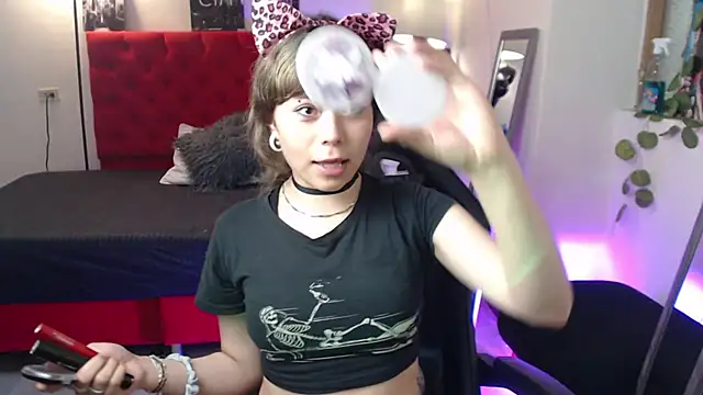 Insomniia  online show from 10.24.25