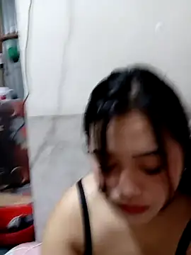 XxxHotCouples4u online show from 04.05.26