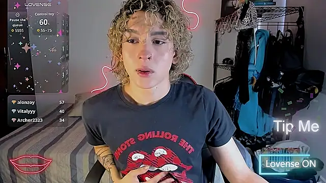 Lyric Mirage online show from 11.07.25