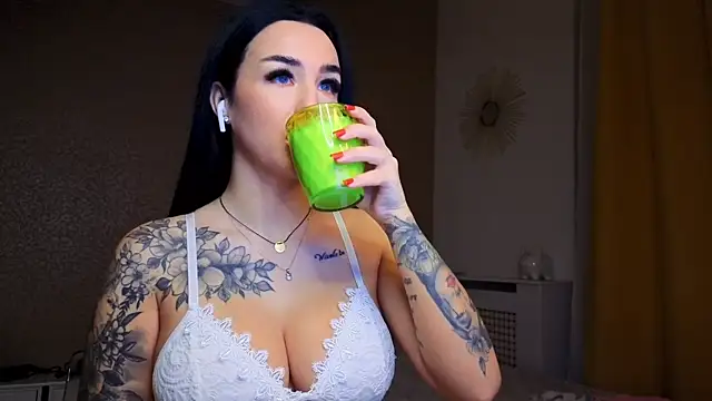 EvaXXRoseXX online show from 10.16.25