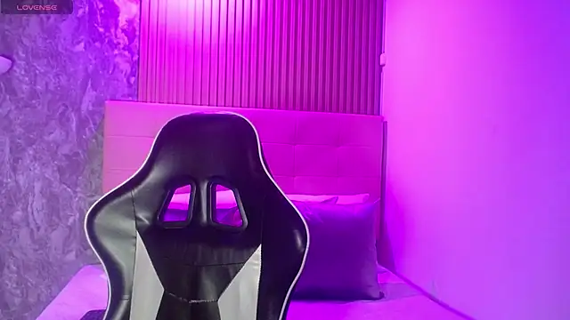 cherry isabelle online show from 10.16.25