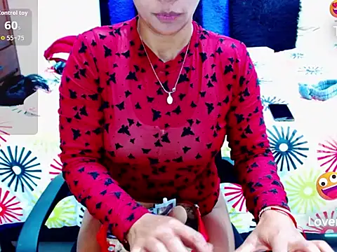 Snapshot of DulceMaria_ik chatting on 10.18.25 DulceMaria ik online show from 10.18.25