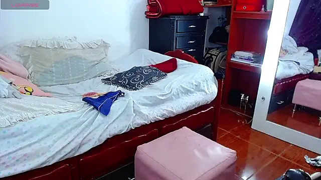 Snapshot of MariamGray1 chatting on 02.22.26 MariamGray1 online show from 02.22.26