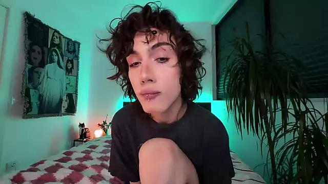 kira yoshika9e online show from 05.28.26