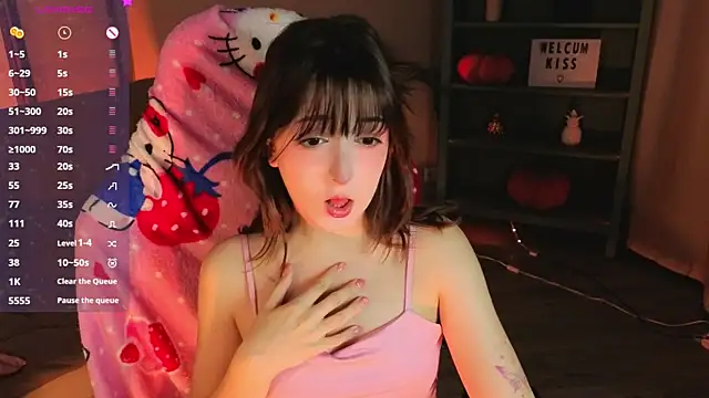 Soffi Toffi online show from 12.03.25