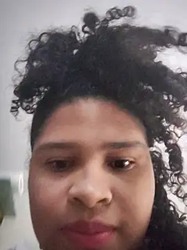 Snapshot of Aliona_ chatting on 11.11.25 Aliona online show from 11.11.25