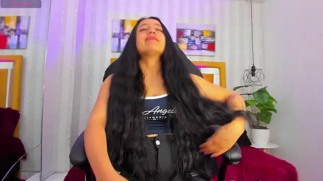 Samanta Fischer online show from 12.17.25