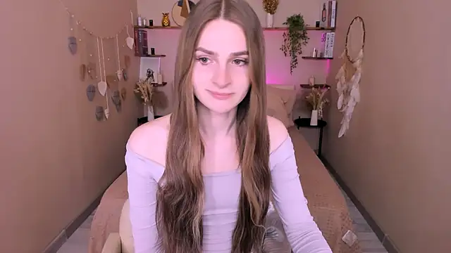 Snapshot of RoxyMorris chatting on 05.06.26 RoxyMorris online show from 05.06.26