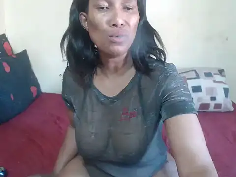 Phoenix Curvy69x online show from 10.24.25