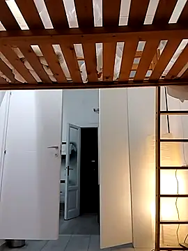 Geeni online show from 10.19.25