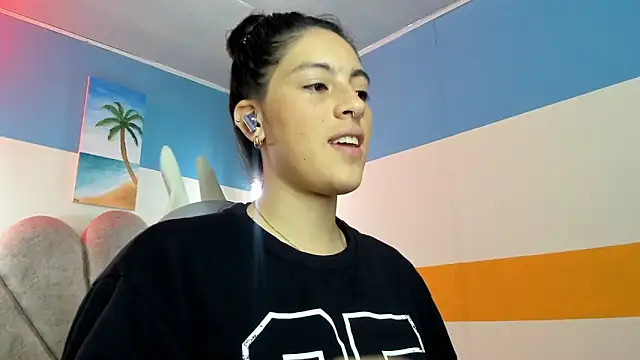 moon winy online show from 10.29.25