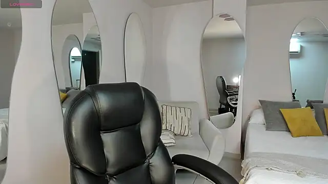 CelesteMoonX online show from 04.14.26